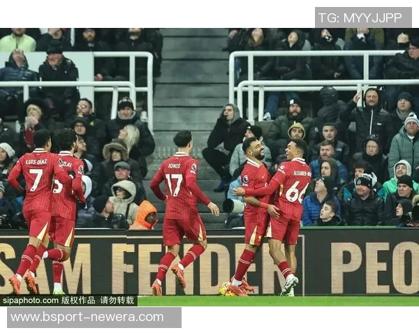 西甲激战：利物浦与热刺战成平局神奇扑救成比赛焦点