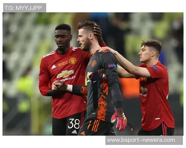 曼联逆转巴黎圣日耳曼点球大战精彩瞬间引发全场狂欢赛后点评